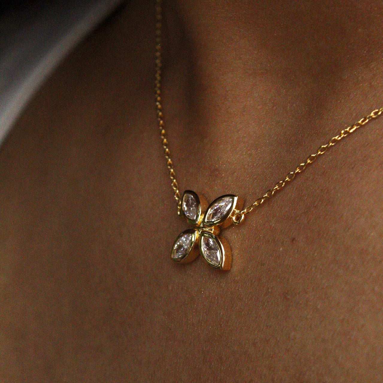 Moissanite Flower Gold Necklace