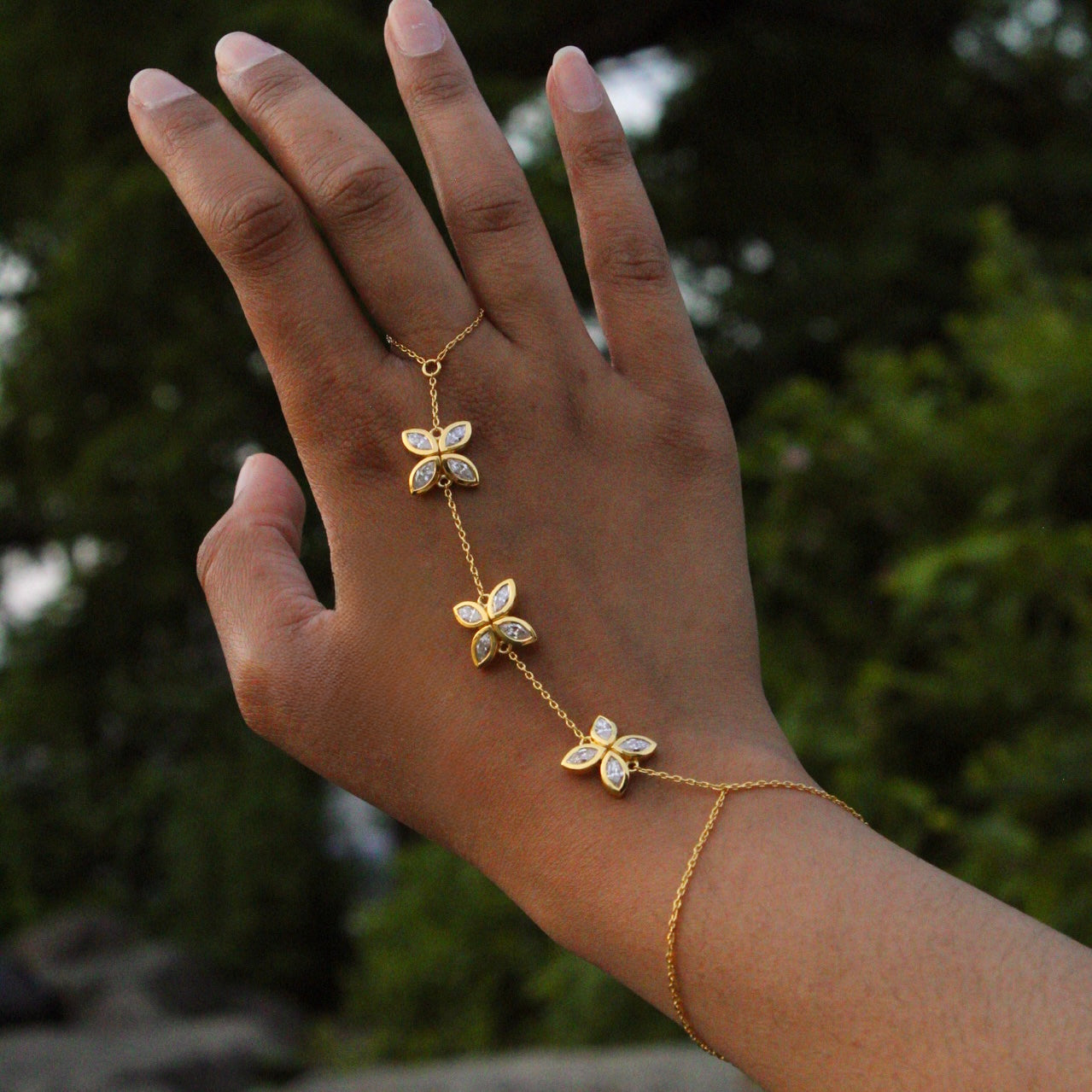 Moissanite Flower Gold Handchain