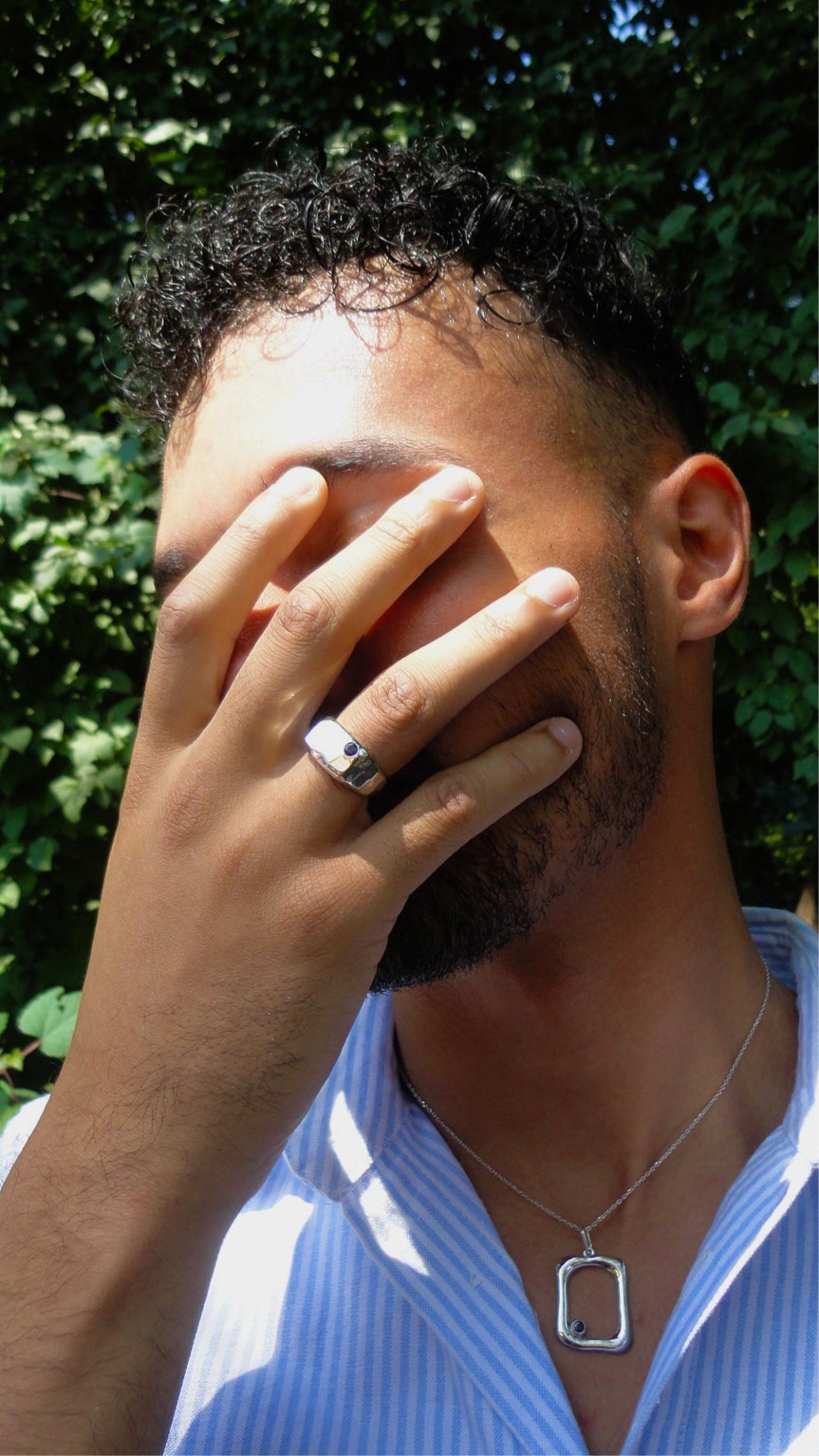 Silver Off-Centered Blue Sapphire Hammered Ring