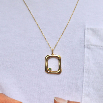 Emerald Asymmetrical Gold Wavy Pendant